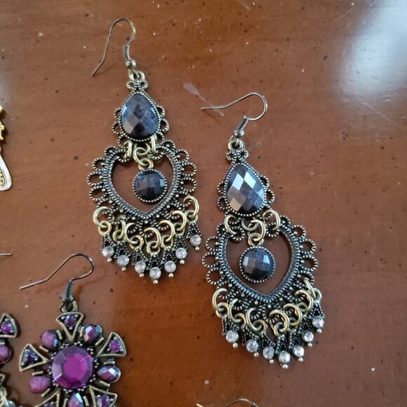 8 piece Bohemian Costume jewelry lot necklace earrings locket bracelet - Picture 9 of 11